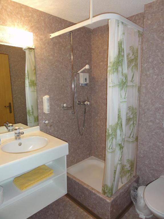 Hotel Bluemlisalp Grindelwald Quarto foto